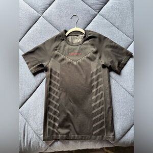 YoungLA SuperVillain Compression Tee, M.